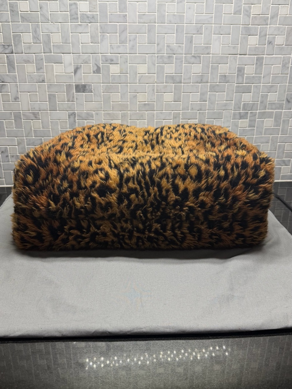 Balenciaga Puffer Medium Leopard Faux Fur Bag Brown Black $3,290 - Picture 10 of 10